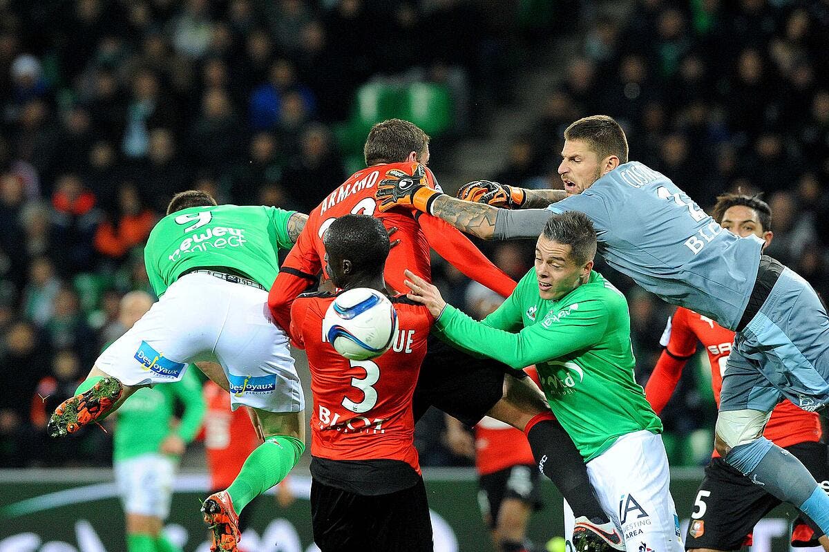 Pierre Ménès a un avis implacable sur l ASSE Foot 01