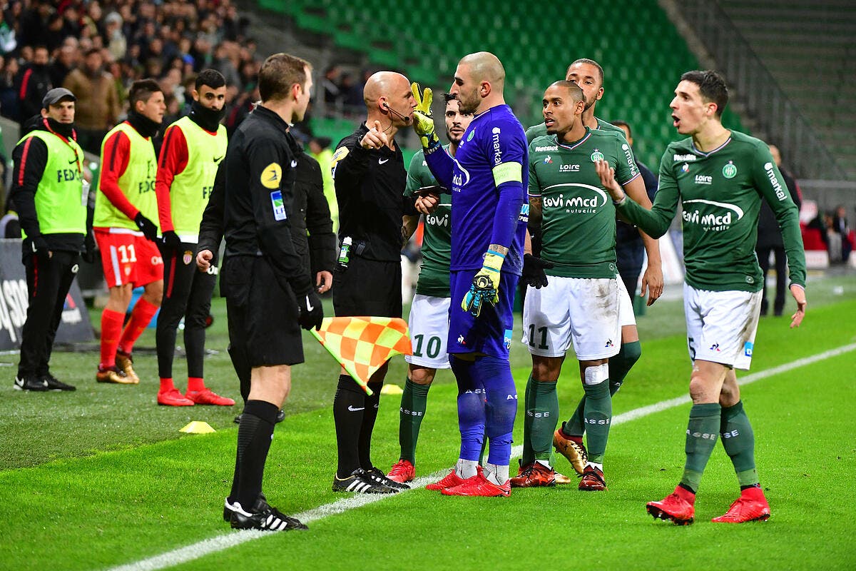 ASSE Incroyable Sanction Contre Ruffier Soderlund Prend Cher Aussi