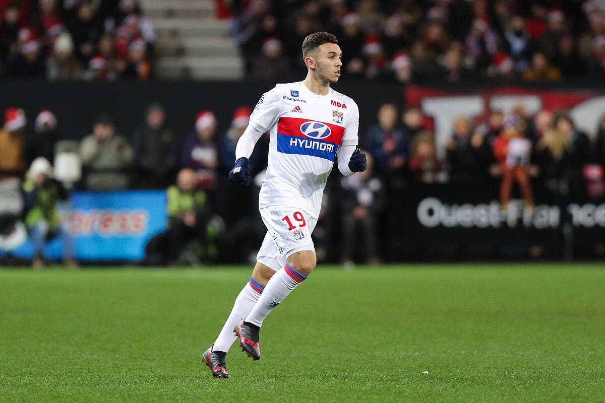 Foot Ol Ol Bingo Amine Gouiri Signe Son Premier Contrat Pro L Ol