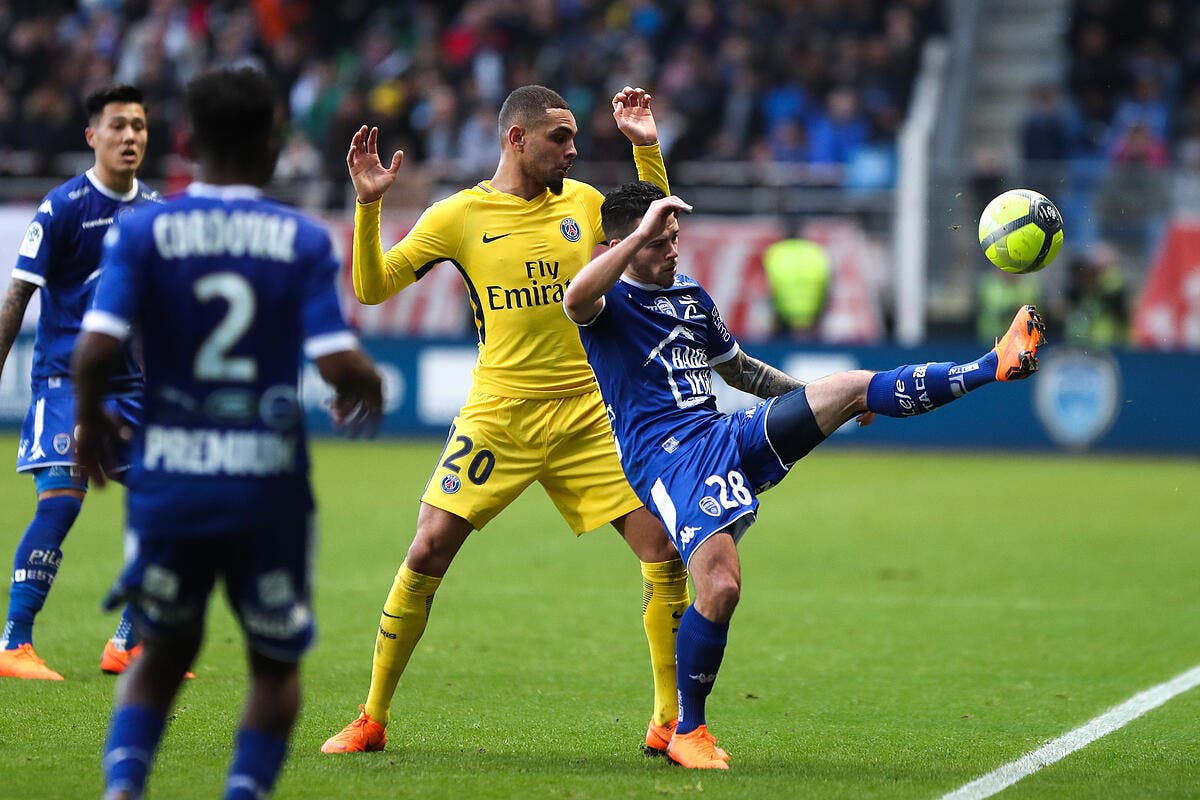 Foot Psg Psg Real Une Premi Re Grosse Surprise Dans Le Onze