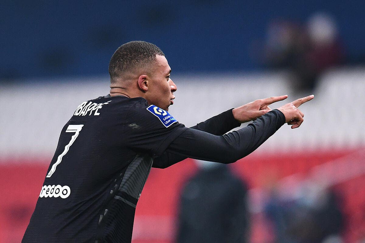 Foot PSG Mbappé au Real un secret en béton dans le vestiaire du PSG