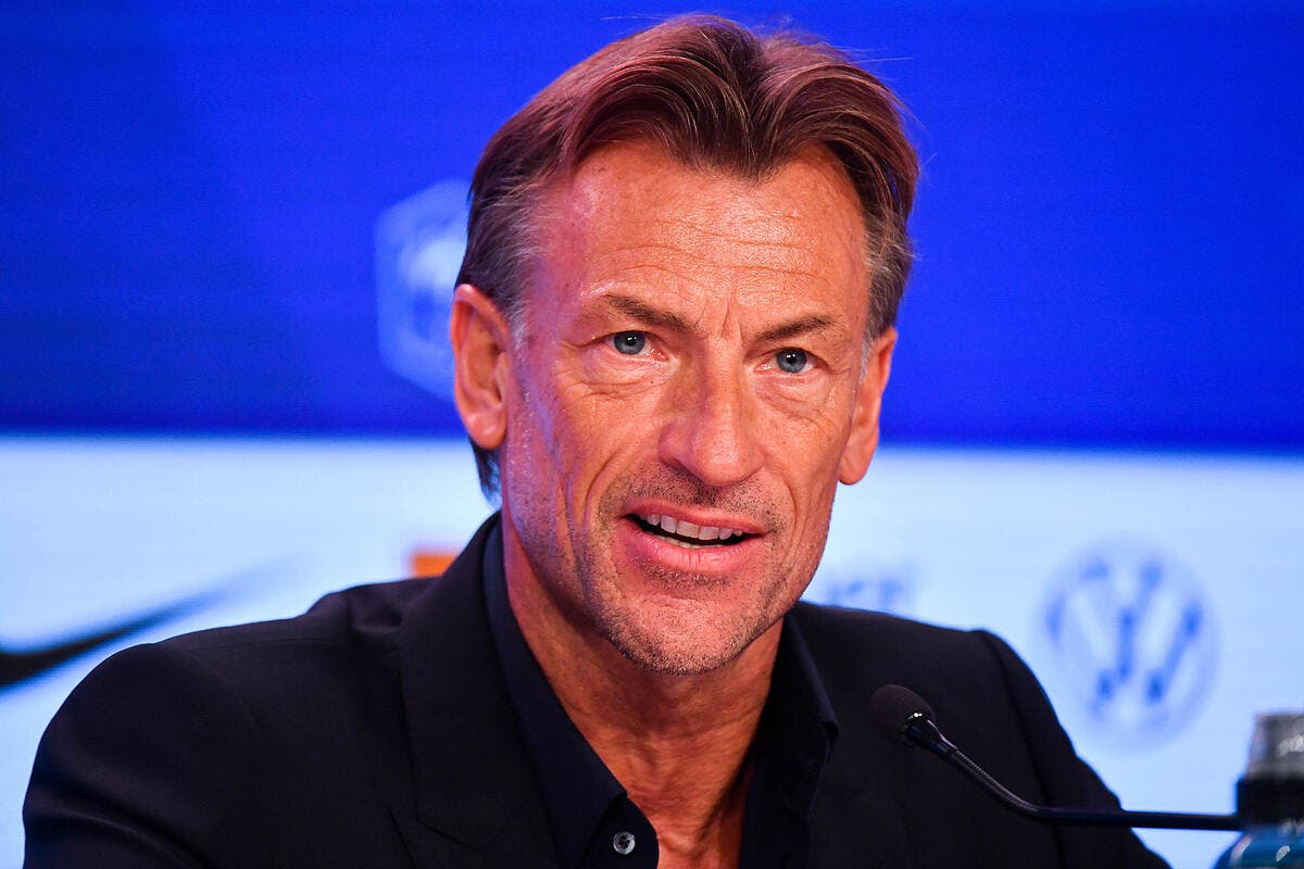 Equipe de France La France d Hervé Renard snobée la FIFA s agace