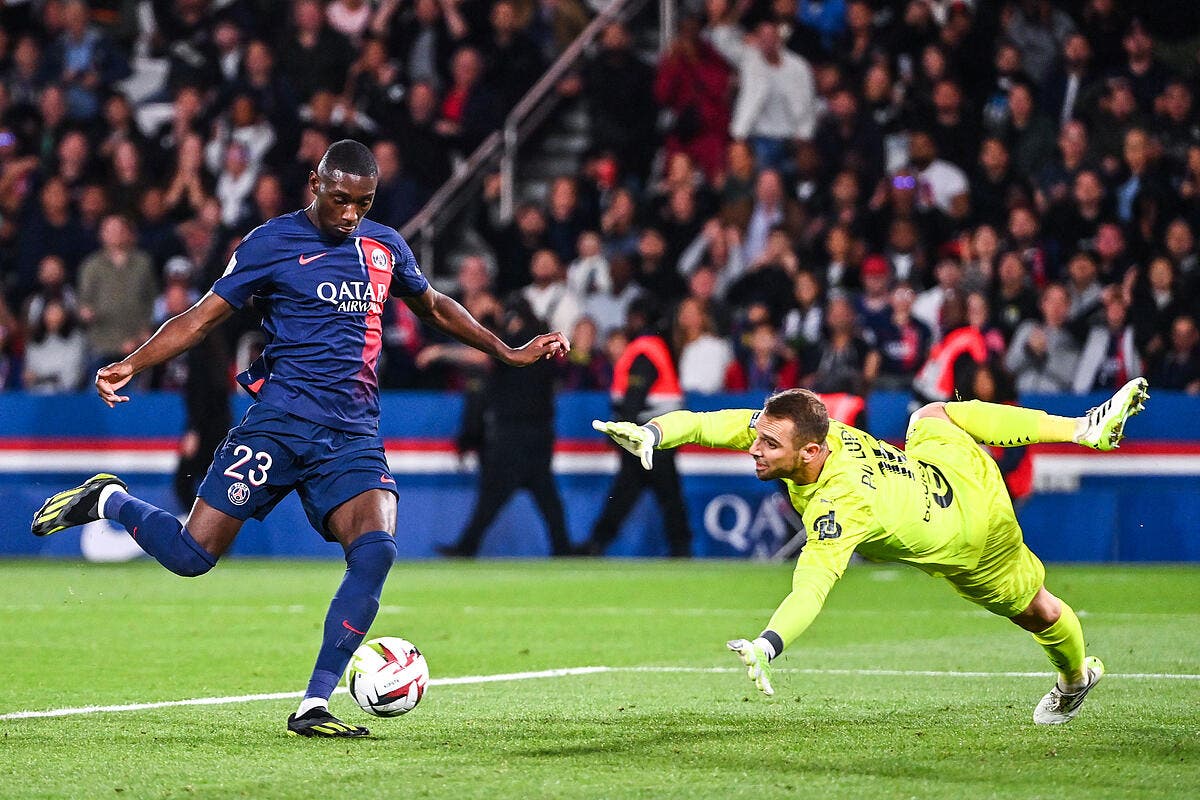 Foot Psg Homophobie Le Psg R Pond Officiellement Au Gouvernement