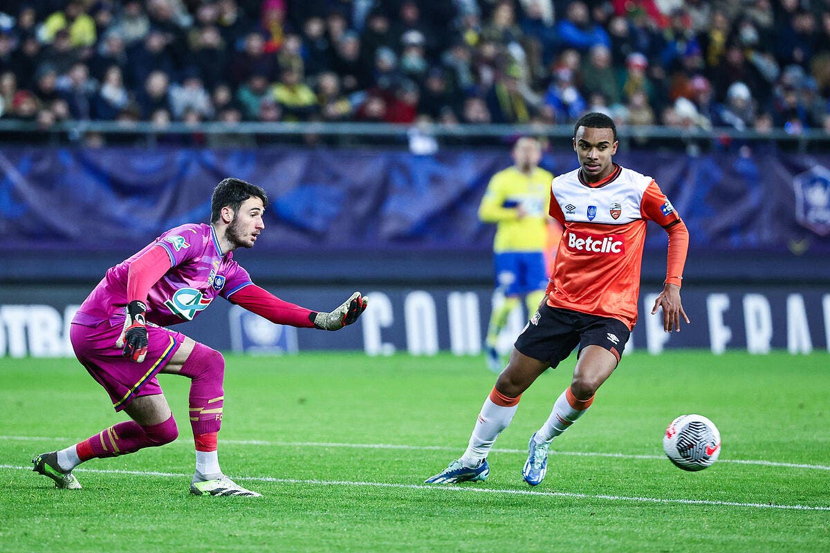 Cette pépite de L1 qui fait saliver l OL et l OM Foot 01