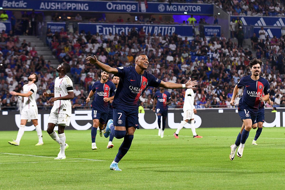 OL PSG Mbappé titulaire et Lyon champion Luis Enrique déchainé Foot 01