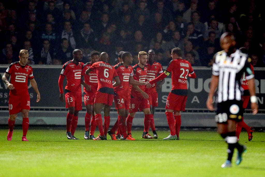 Football Rennes - Rennes relève la tête à Angers - Foot 01