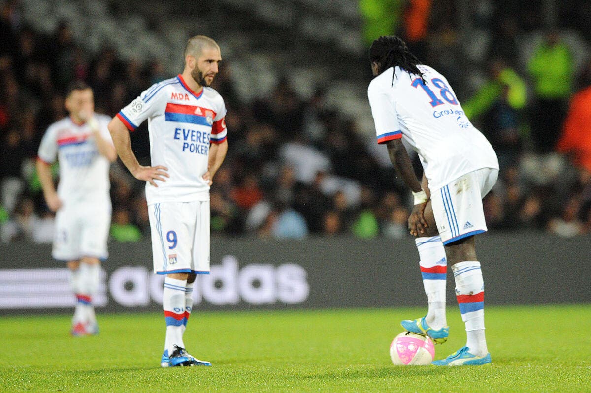 Foot OL - Bafé Gomis Empêche L'OL De Prolonger Lisandro - Olympique ...