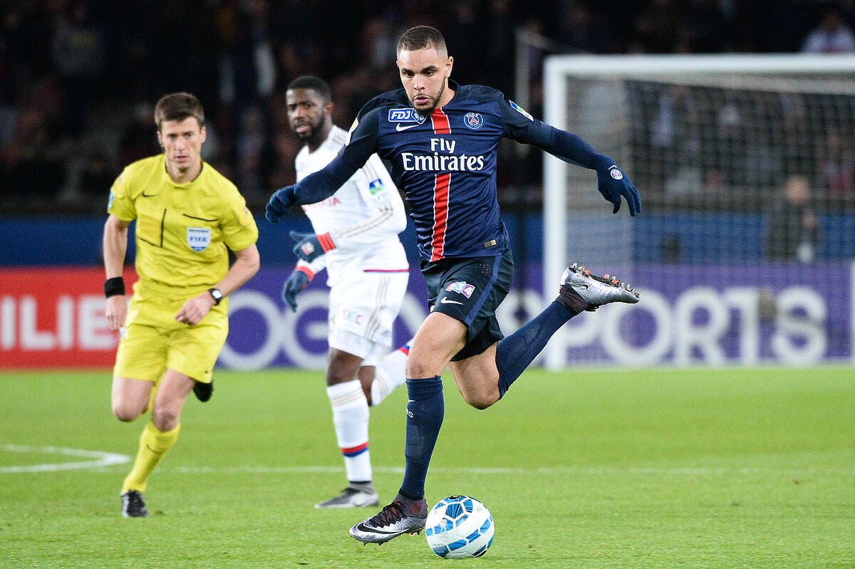 Foot Ol Psg Ol Aulas Veut Juste Choisir Larbitre Et Inverser Le Match Olympique Lyonnais 