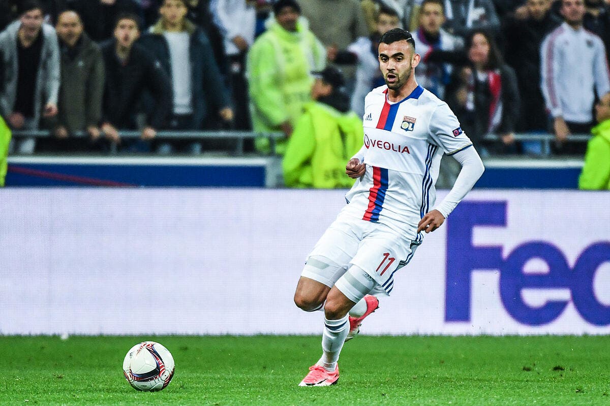 Foot Ol Ol Ghezzal Ouvre Grand La Porte Au Milan Ac Olympique Lyonnais Foot 01 1718