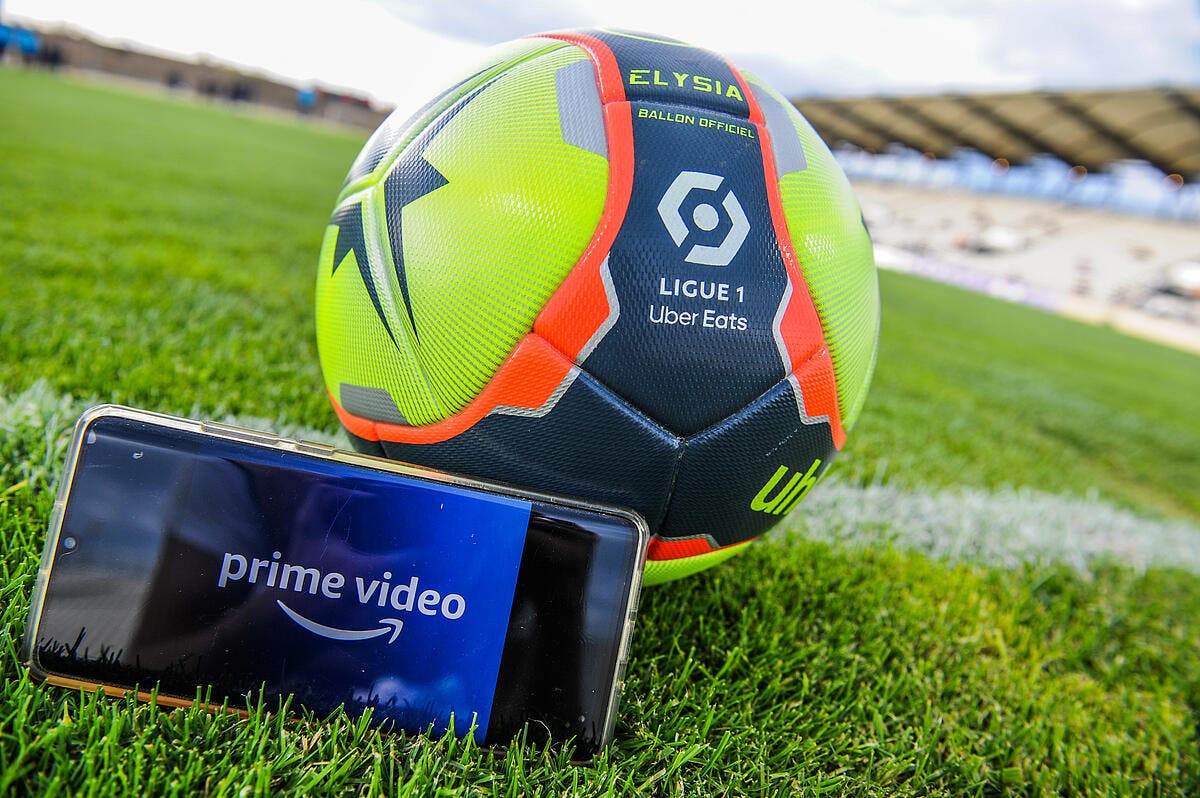 Football Ligue 1 - TV : Esprit du streaming es-tu là ?  affiche la  couleur - Foot 01