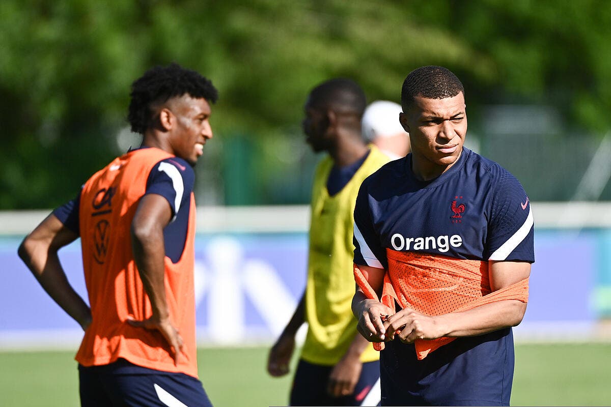 Equipe De France - EdF : Mbappé Contrarié Par Giroud, Il Brise Le ...