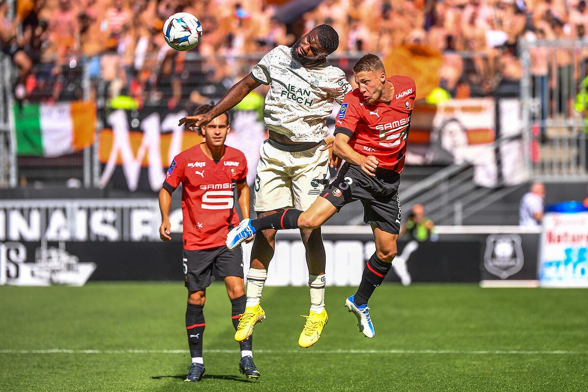 Football Ligue 1 L1 Coup De Theate Lorient Gagne à Rennes Foot 01