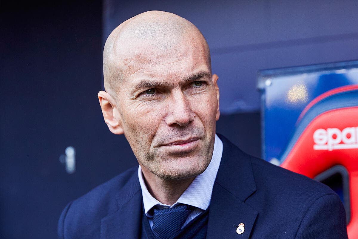 Foot PSG - PSG : Zidane Jusqu'en 2025, Accord à 25 Millions D'euros Par ...