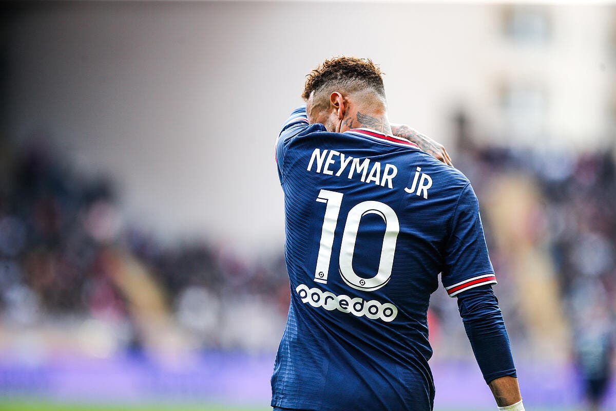 Foot PSG - PSG : Neymar au PSG ? Allo docteur, cet homme est drogué - Foot  01