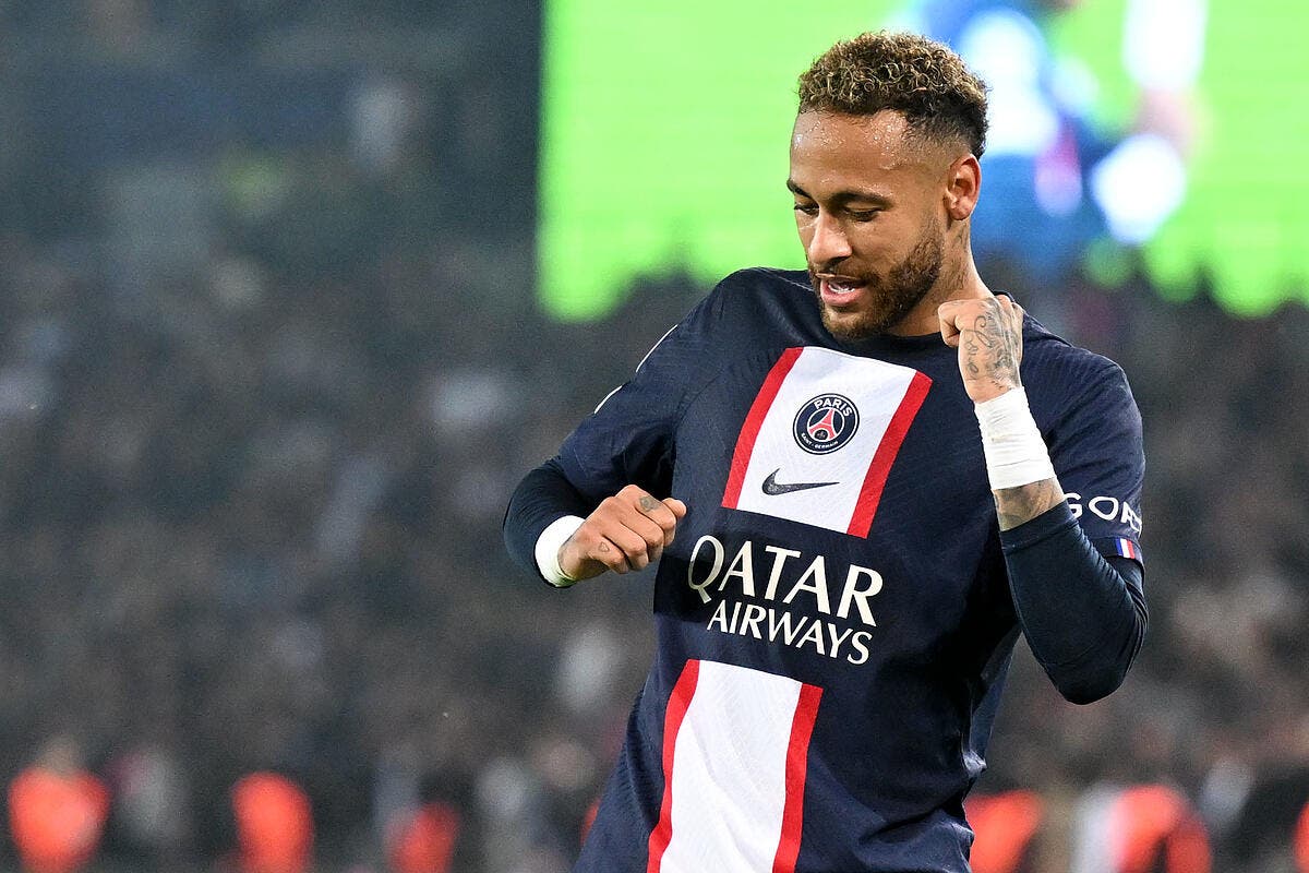 Foot Psg Psg Neymar Reste Le Qatar Provoque Une Bagarre Générale Foot 01