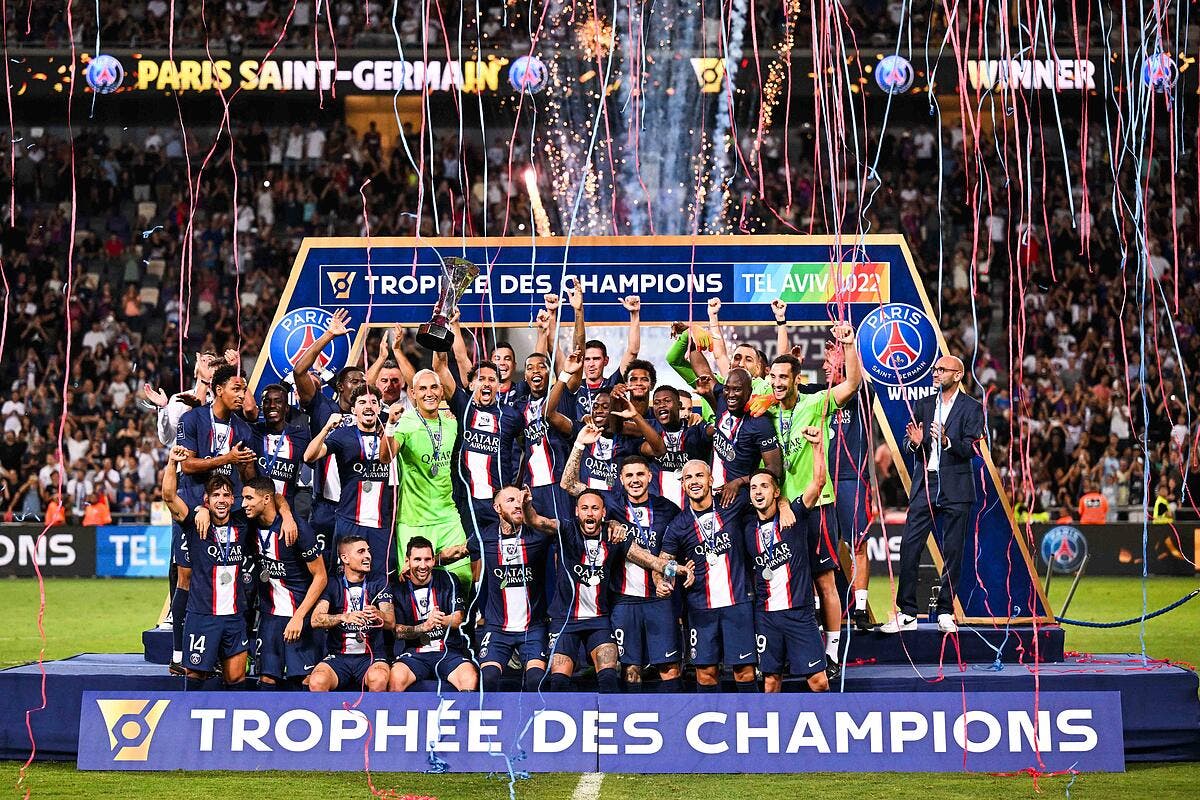 Quand PepsiCo expose le trophée de l'UEFA Champions League au