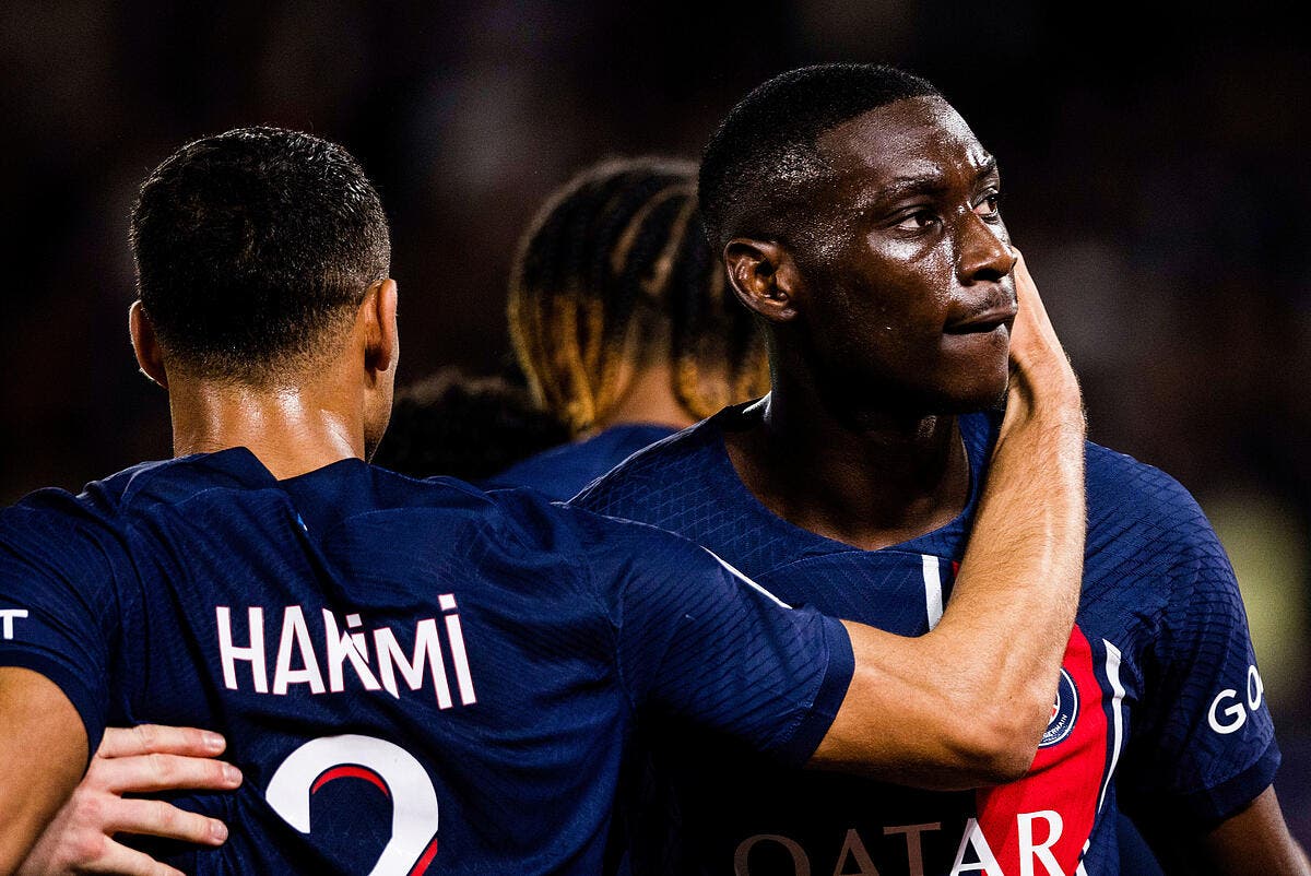 Foot Psg Psg Kolo Muani Attend Une R Ponse Et Vite Foot