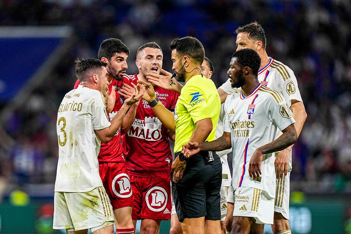 OL-Brest : Le vrai scandale arbitral, c'est ça - Olympique Lyonnais thumbnail