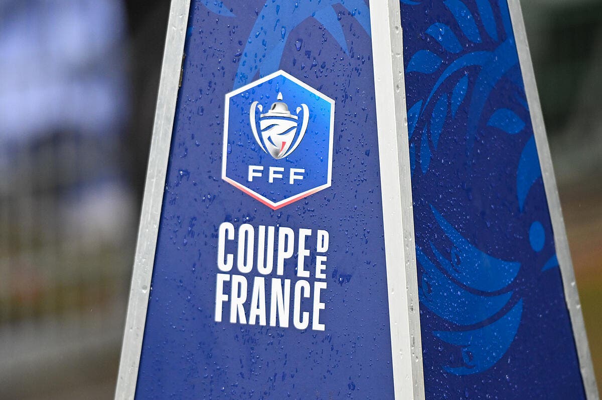 Foot-mercatolive.com: OL - Strasbourg : les compos (20h45 sur beIN Sports 1) thumbnail