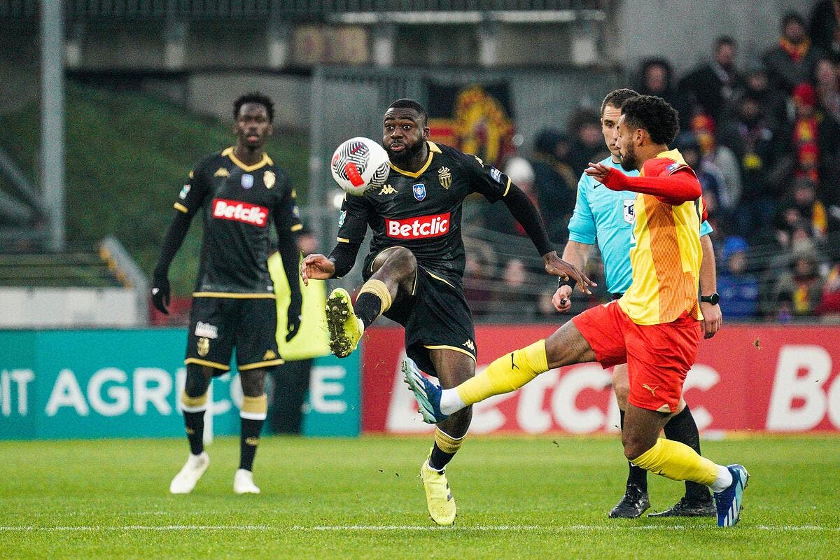 CdF Match fou à Bollaert, Monaco élimine Lens Foot 01