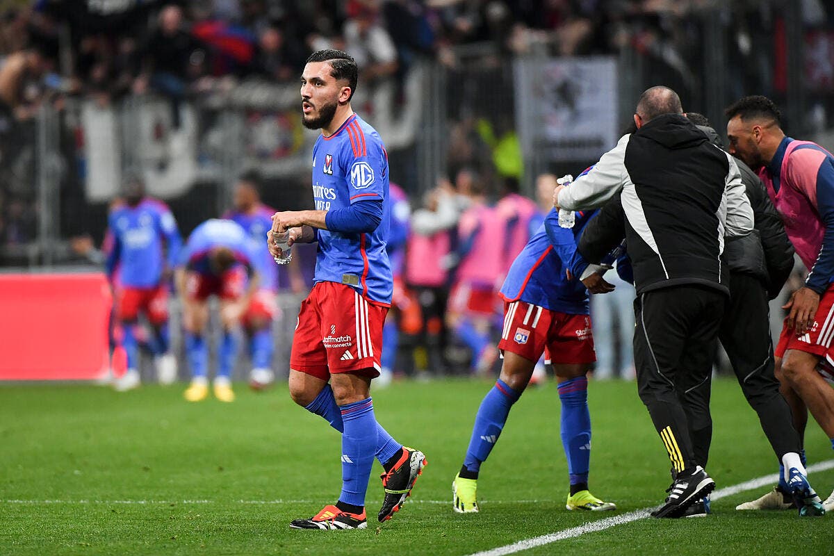 Brèves Actus Foot: OL : Cherki superstar, ce joueur avait le scoop - Olympique Lyonnais thumbnail