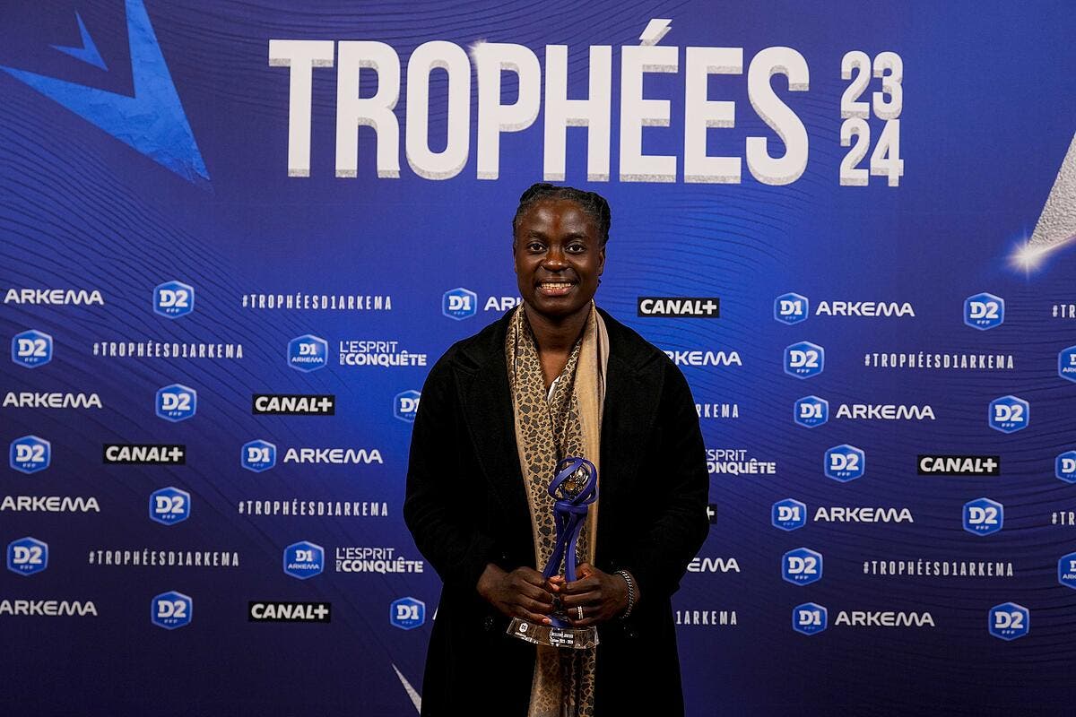 Tabitha Chawinga (PSG), Meilleure Joueuse De D1 - Foot 01