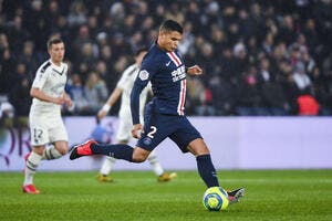 PSG : Thiago Silva en position de force, ça va parler salaire !