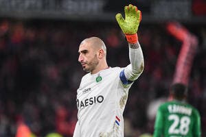 ASSE : Ruffier prêt à partir, il y a une condition XXL !