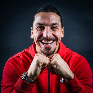 WTF : Ibrahimovic fait un doigt d'honneur pour fêter Noël