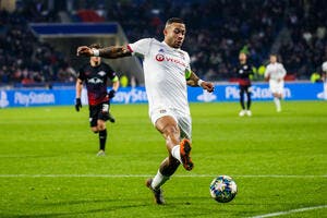 OL : Memphis Depay met la science au défi, c'est bluffant