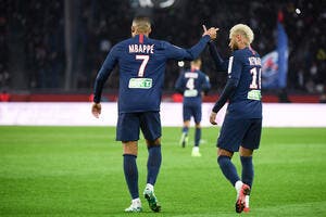 PSG : Un Ange Vert se penche sur Paris avec amour