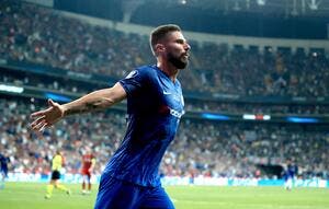 Mercato : Un rebondissement fou fait le bonheur de Giroud