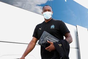 OM : Cette énorme surprise au mercato, Mandanda y croit