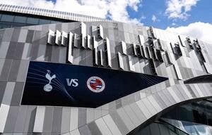 Ang : Priorité aux riches, Tottenham combat la crise à sa façon