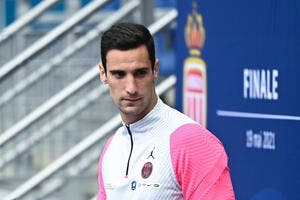 PSG : Sergio Rico peine à lâcher son contrat en béton