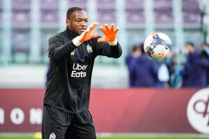 OM : Mandanda contrarié par Longoria ?