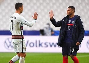 PSG : Cristiano Ronaldo, l’arme de Paris pour garder Mbappé ?