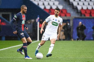 PSG : Paris est passé à ça d'éjecter Kurzawa