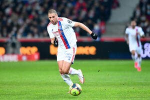 OL : Slimani poussé poliment vers la sortie