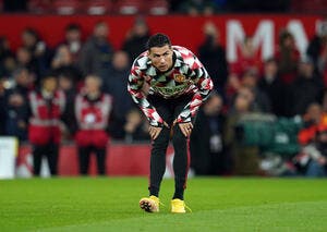 MU : Cristiano Ronaldo quitte le stade en plein match, personne ne le remarque !