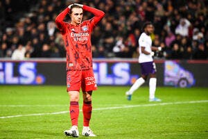 OL : Caqueret doit se bouger, Blanc reçoit de l'aide