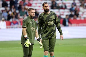 PSG : Donnarumma n'aura pas un, mais deux concurrents