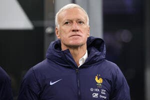 La France aime les Bleus, le président se fâche