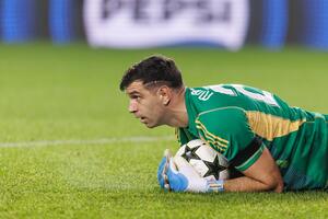 LdC : Emiliano Martinez concède le penalty gag de la soirée