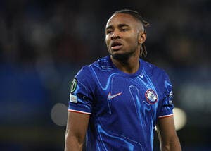 Ça chauffe à Chelsea, Nkunku va polluer le vestiaire