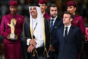 L'Emir du Qatar interpellé par des fans italiens