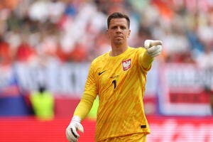 Barça : Szczesny validé par Hansi Flick