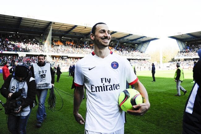 PSG : Comment Ibra s'est mis Luis Fernandez dans la poche