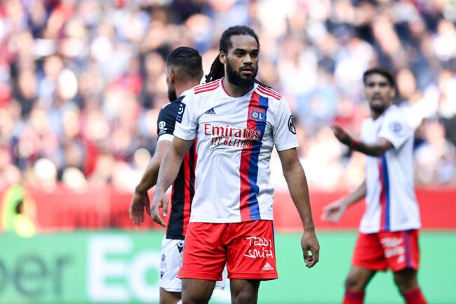 OL :  Denayer et Lyon, la prolongation traîne