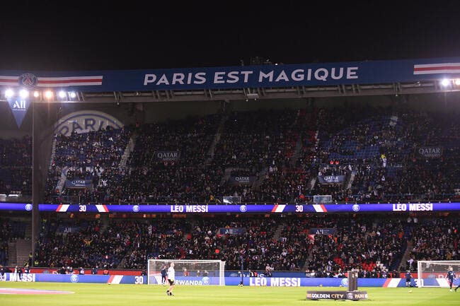 PSG : Les banderoles des supporters sans pitié !